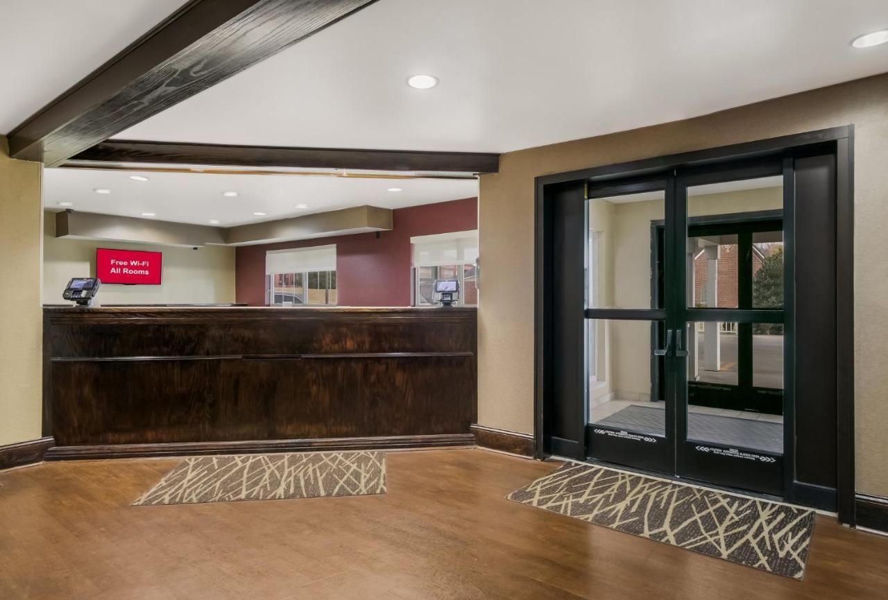 Red Roof Inn & Suites Knoxville East Eksteriør bilde