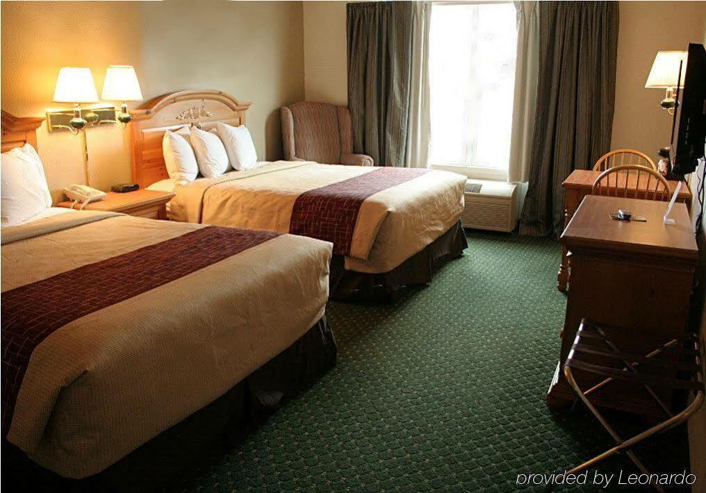 Red Roof Inn & Suites Knoxville East Eksteriør bilde